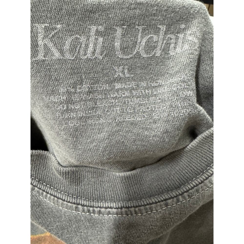Kali Uchis Red Moon In Venus Tour Tee XL Faded Gray Concert Shirt - Picture 2 of 4